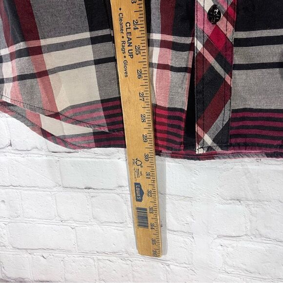 Men’s Red Ape plaid button down short sleeves shirt - Picture 6 of 6